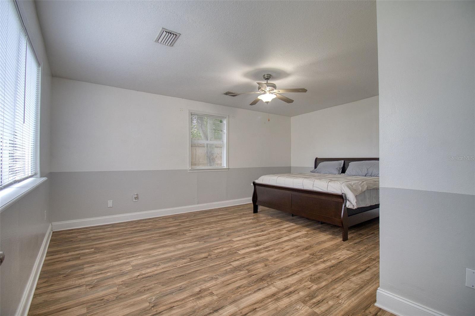 3652 WESTCHESTER DR — photo 20
