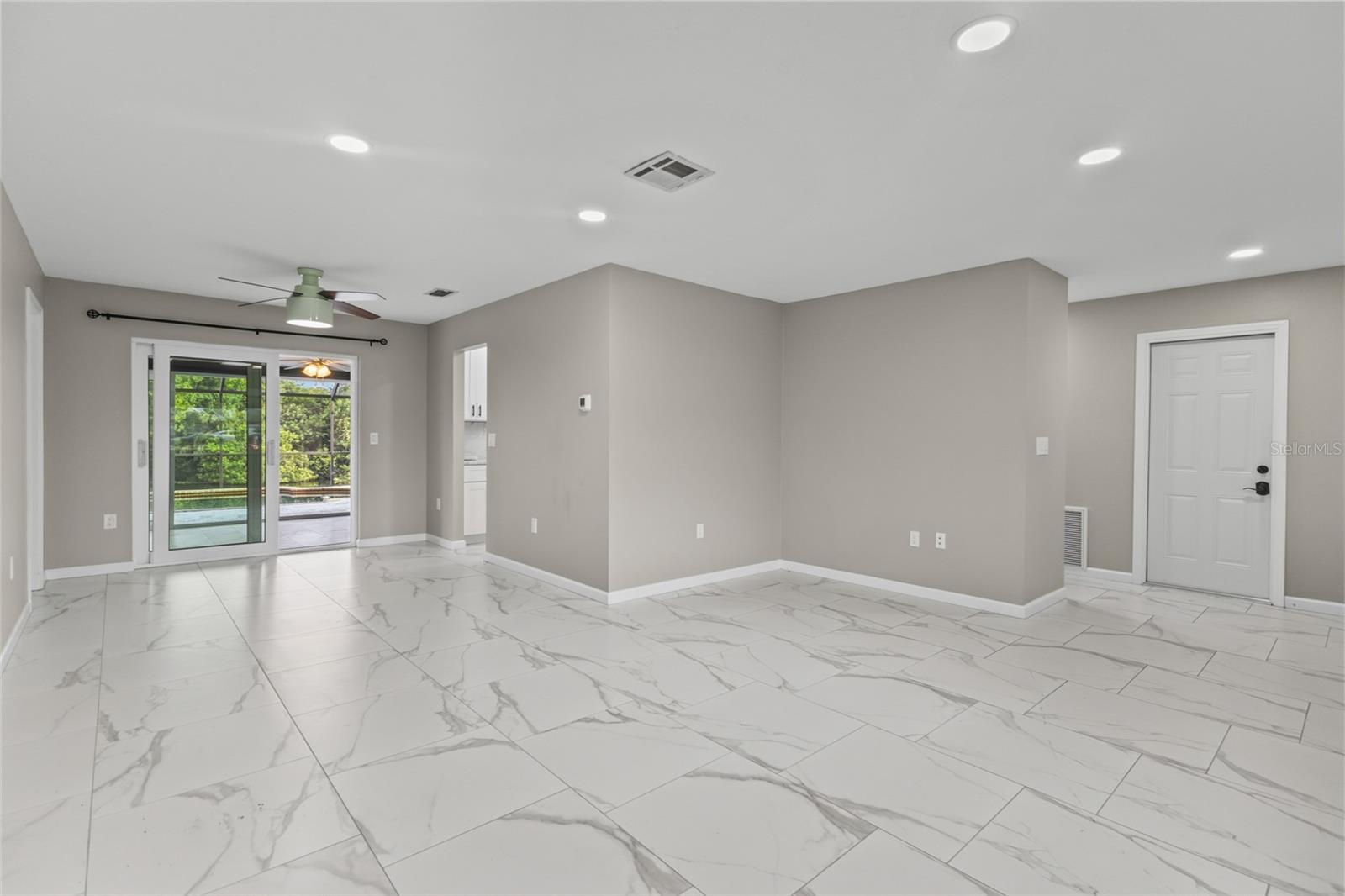 1401 GEORGETOWNE DR — photo 59