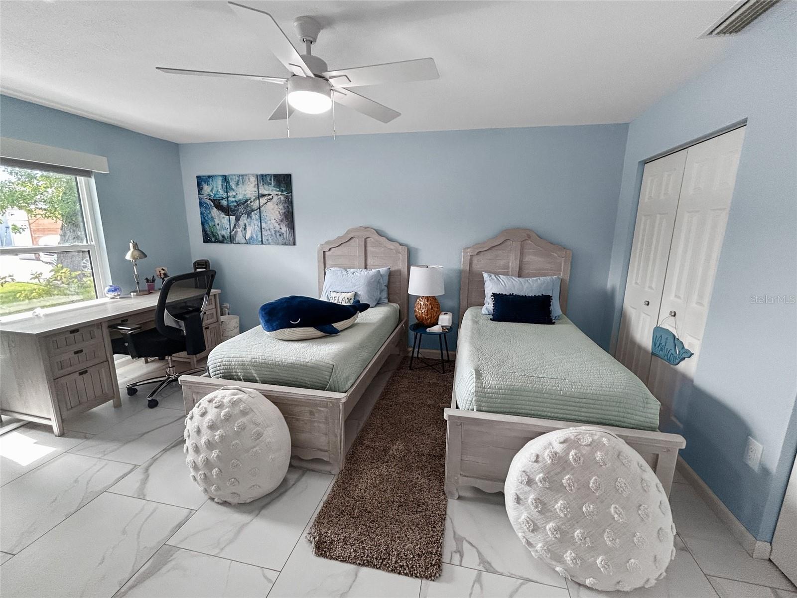 1401 GEORGETOWNE DR — photo 32