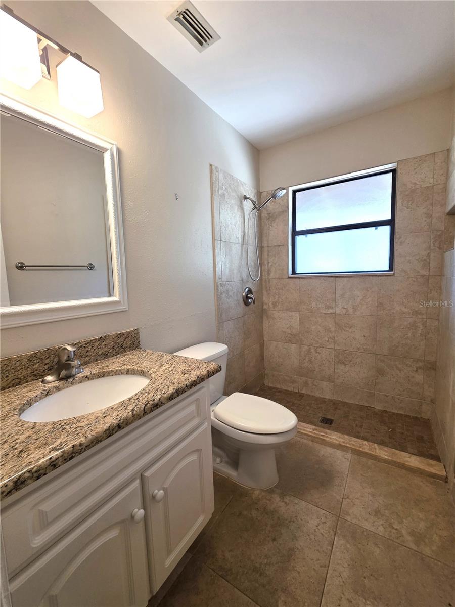 4045 BLUFF OAK CT — photo 14