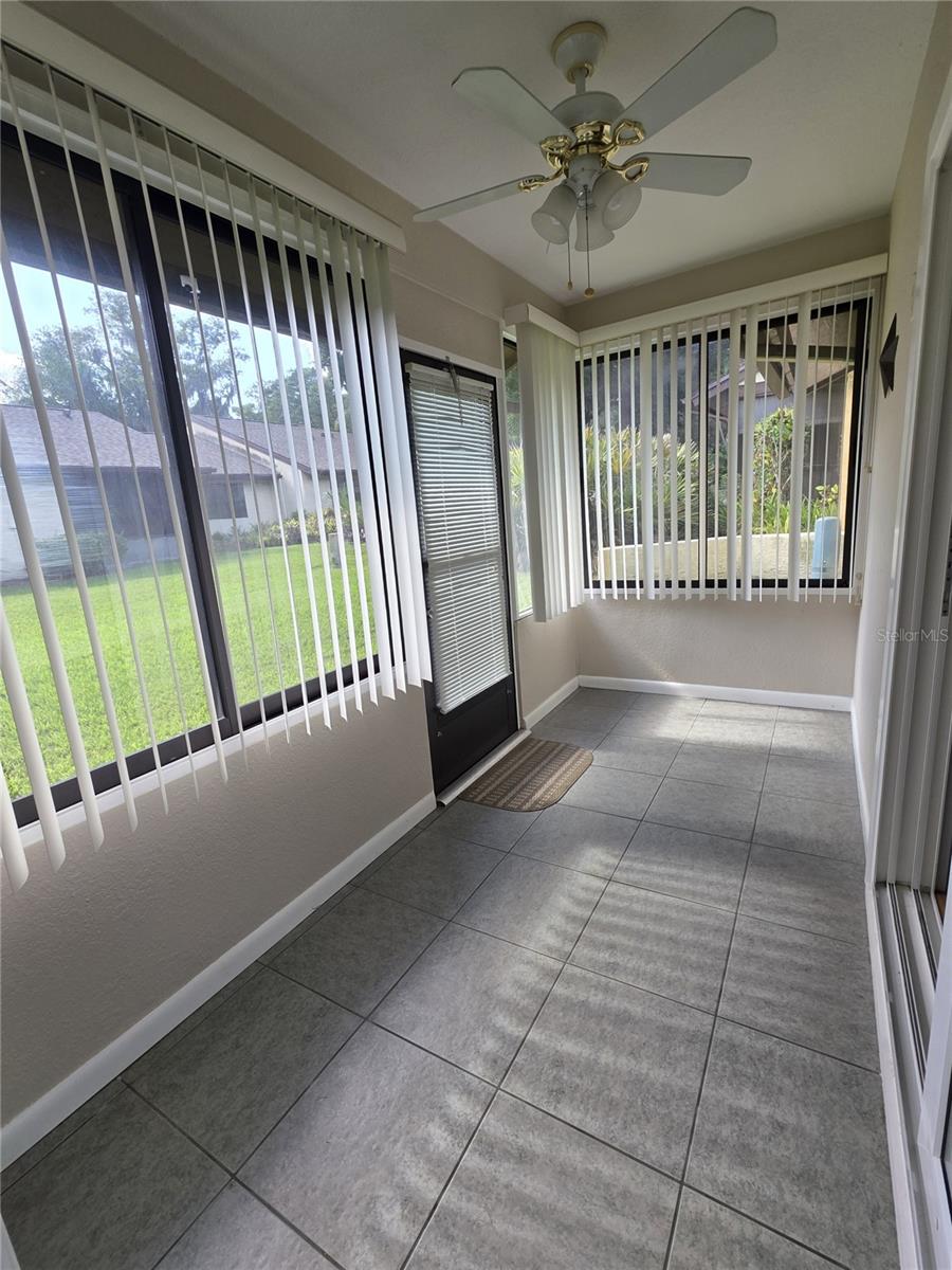 4045 BLUFF OAK CT — photo 23