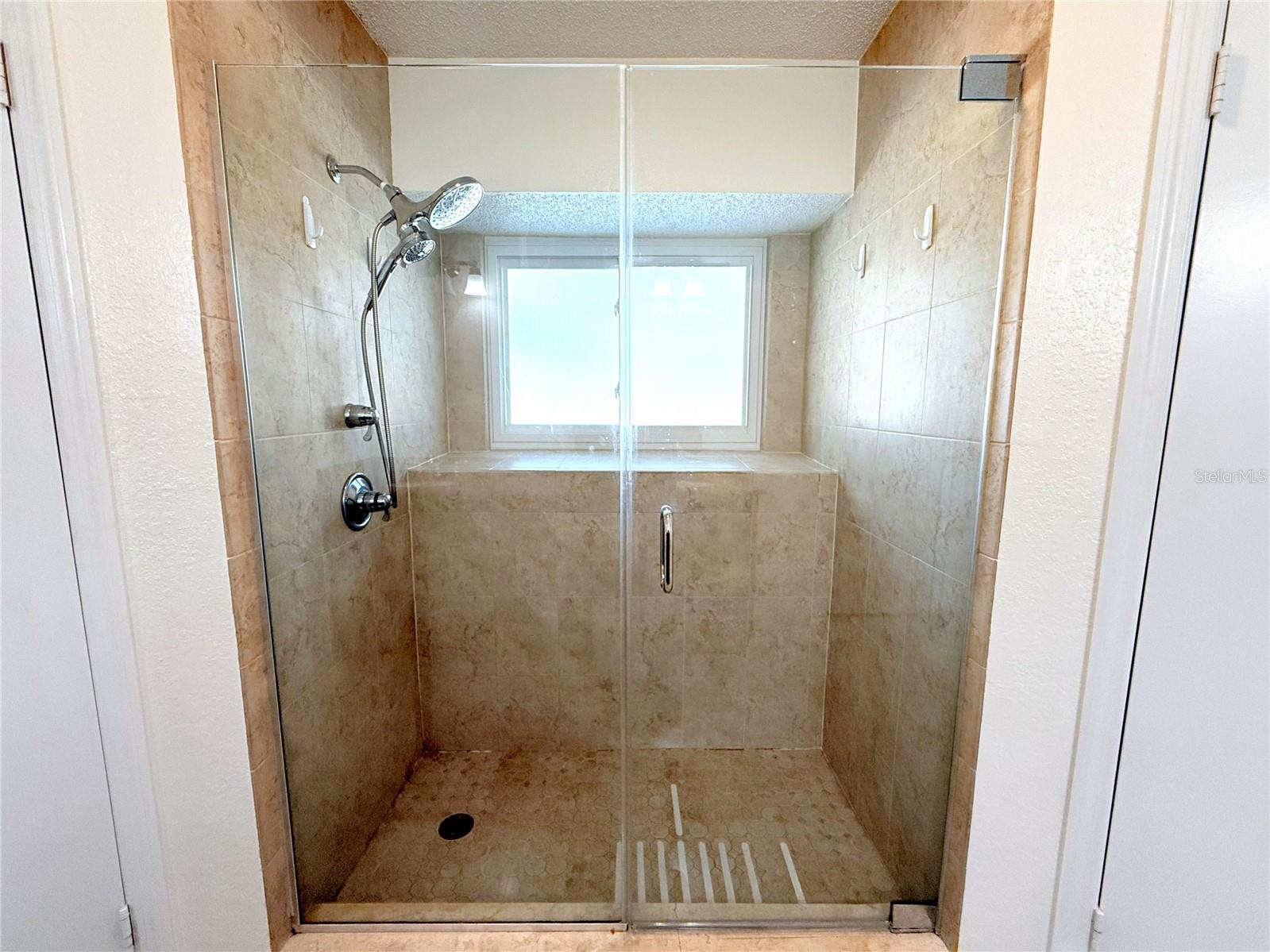 1913 FIRETHORN CT — photo 55