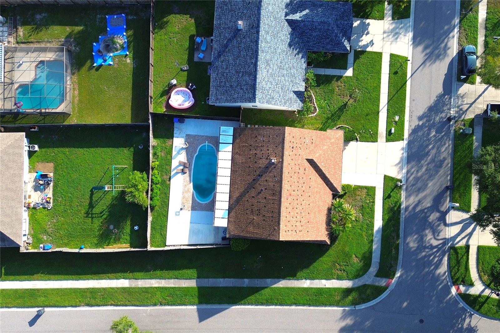 1913 FIRETHORN CT — photo 38