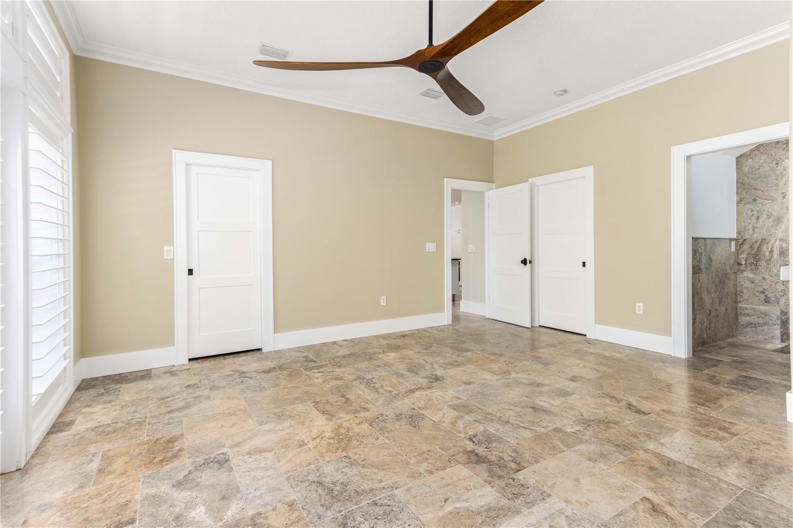 440 PALM IS SE — photo 30