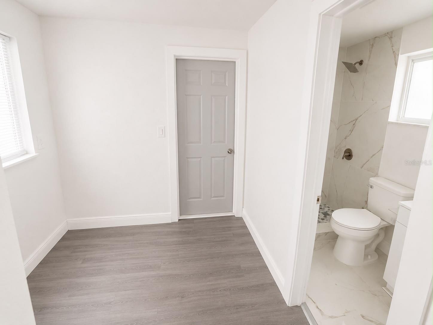 4116 OAKFIELD AVE — photo 10