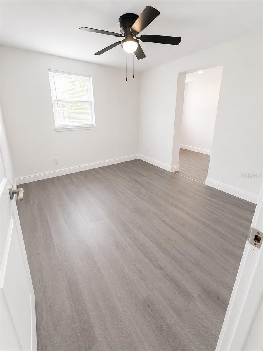 4116 OAKFIELD AVE — photo 7