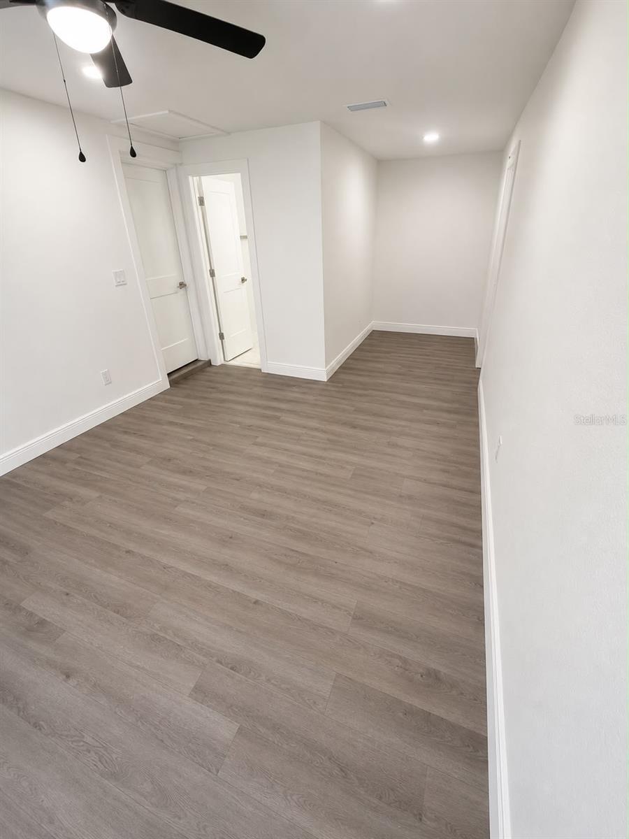 4116 OAKFIELD AVE — photo 11