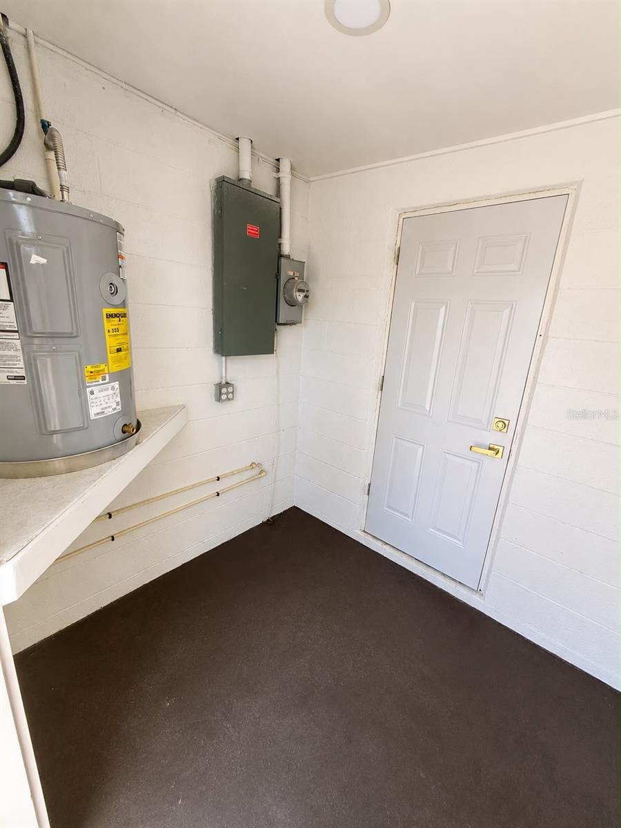 4116 OAKFIELD AVE — photo 14