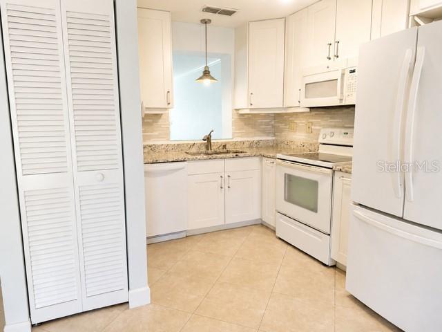 2106 GULF VIEW BLVD #2106 — photo 8