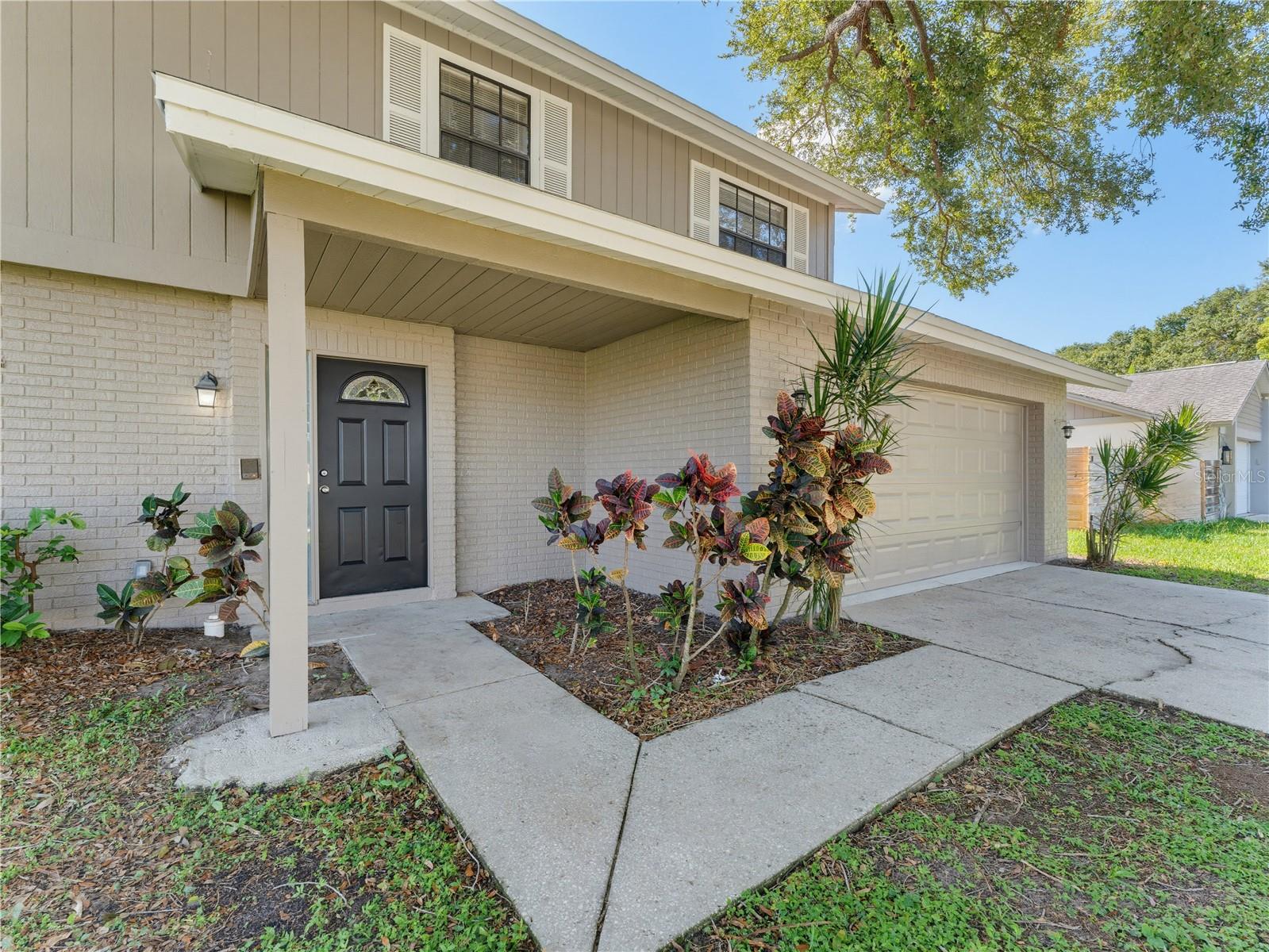 414 STILL MEADOWS CIR E — photo 3