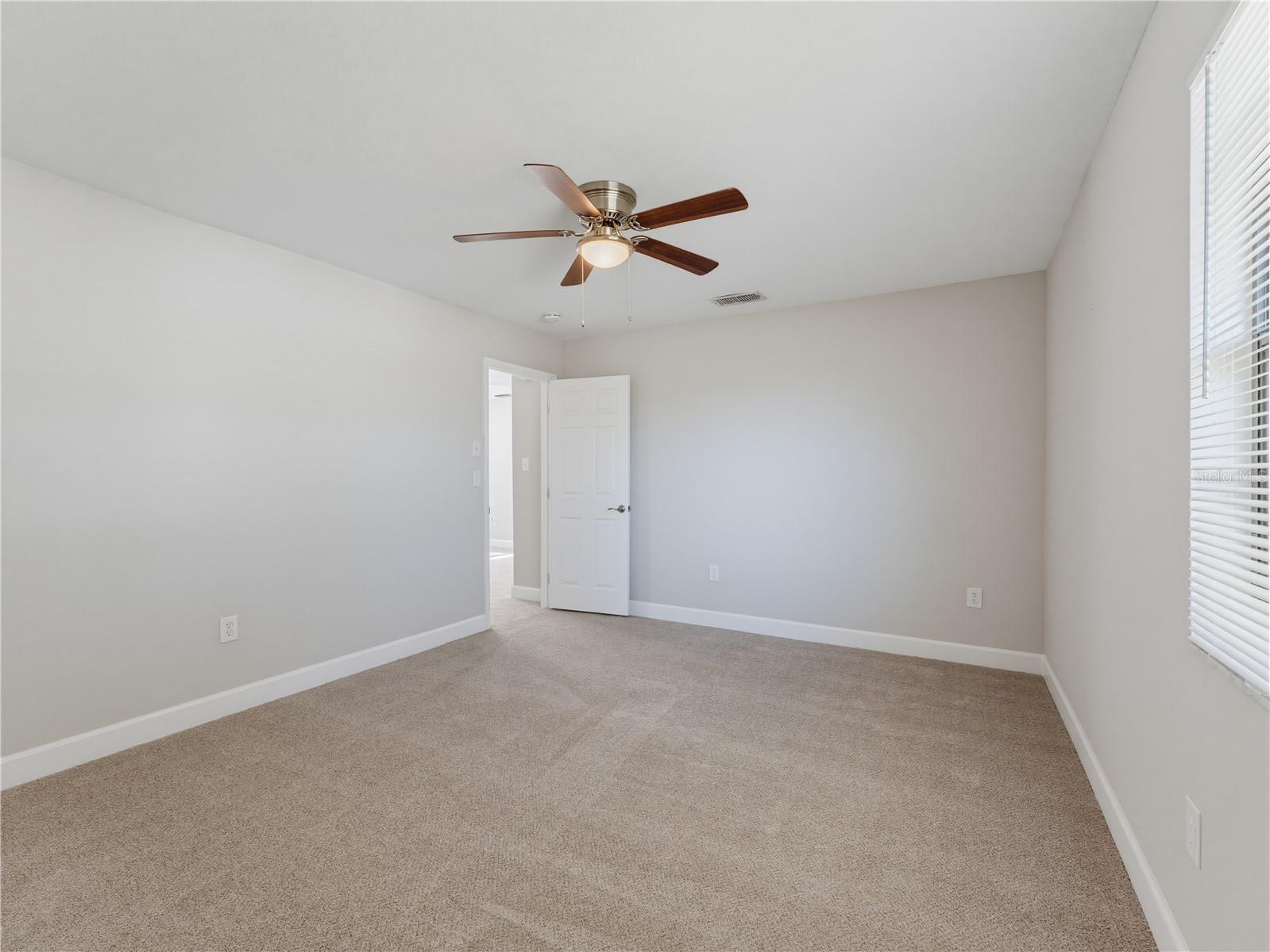 414 STILL MEADOWS CIR E — photo 43