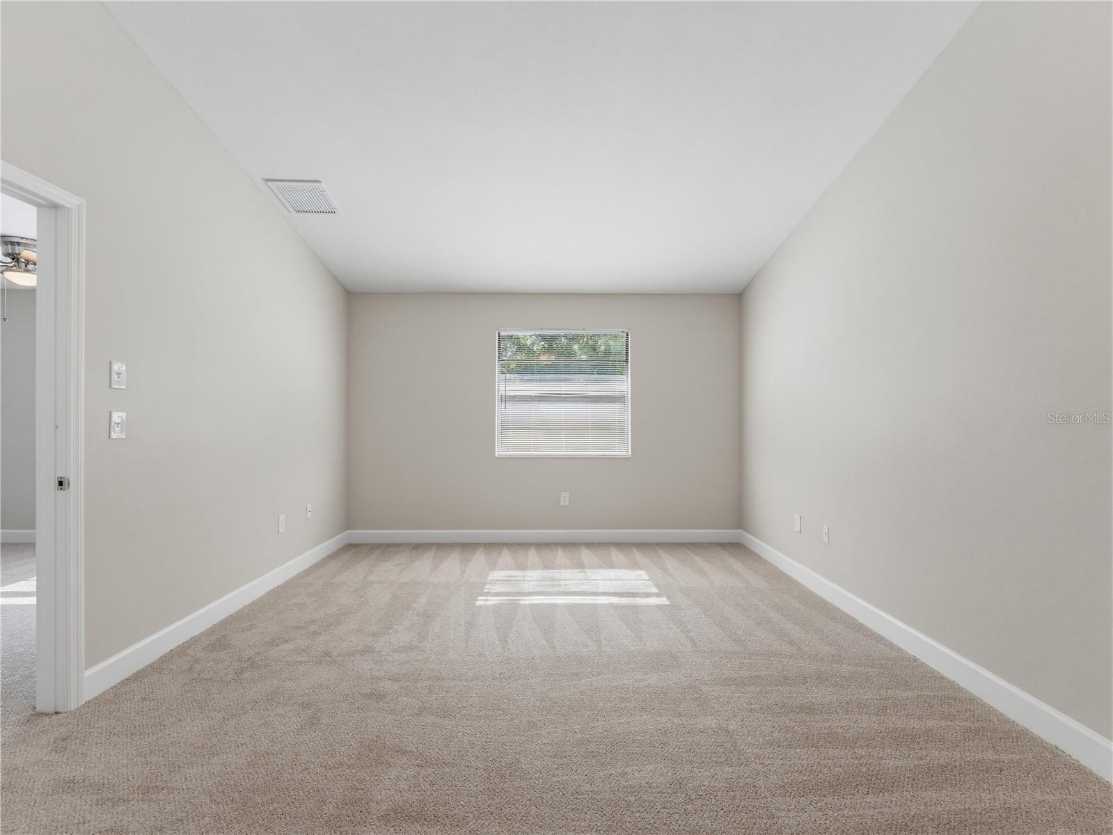 414 STILL MEADOWS CIR E — photo 31