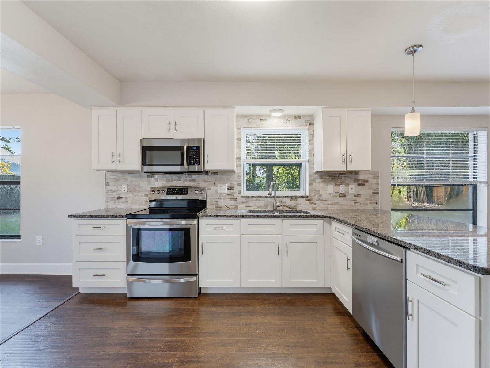 414 STILL MEADOWS CIR E — photo 15
