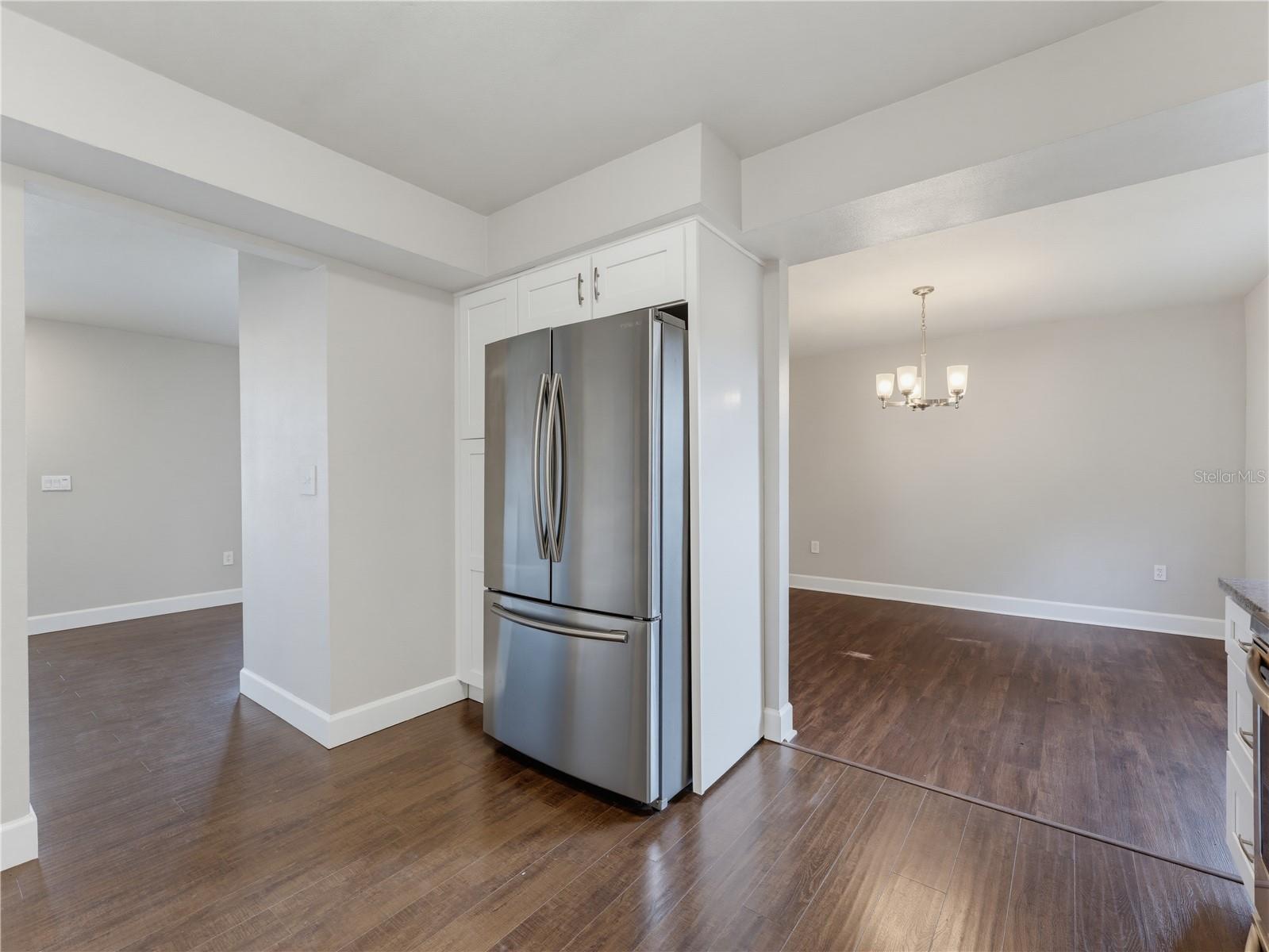 414 STILL MEADOWS CIR E — photo 17