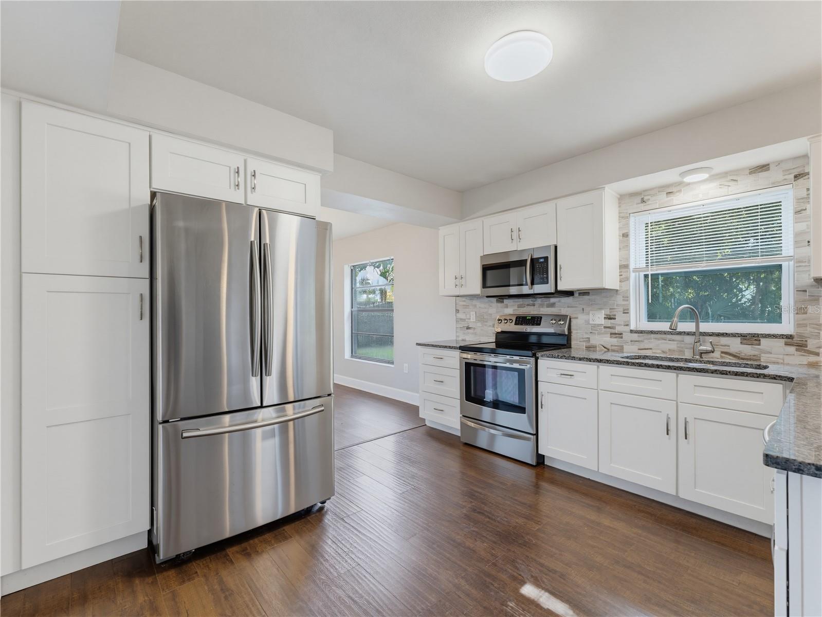 414 STILL MEADOWS CIR E — photo 16