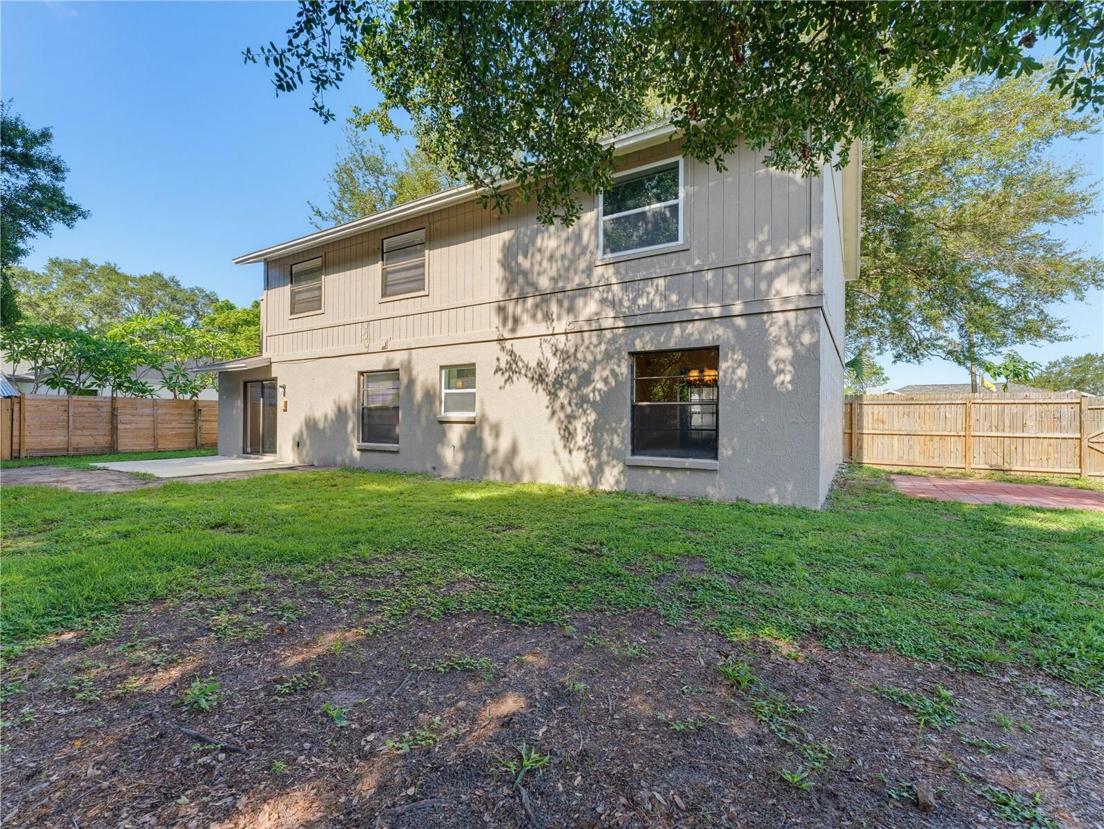 414 STILL MEADOWS CIR E — photo 57