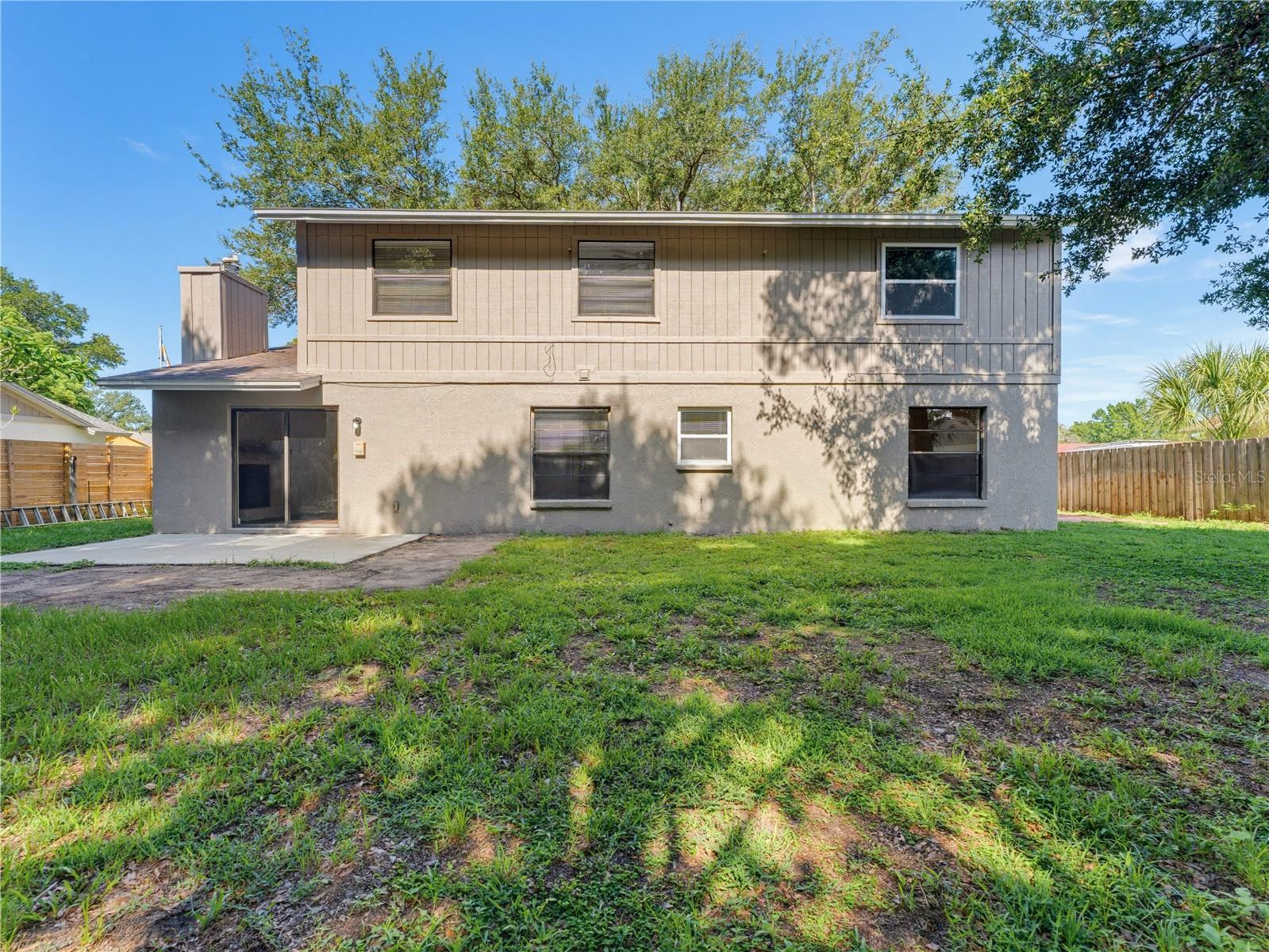 414 STILL MEADOWS CIR E — photo 56