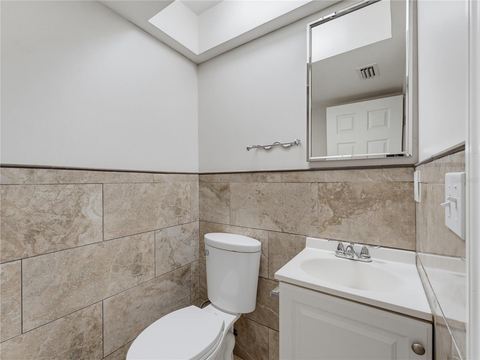 414 STILL MEADOWS CIR E — photo 20