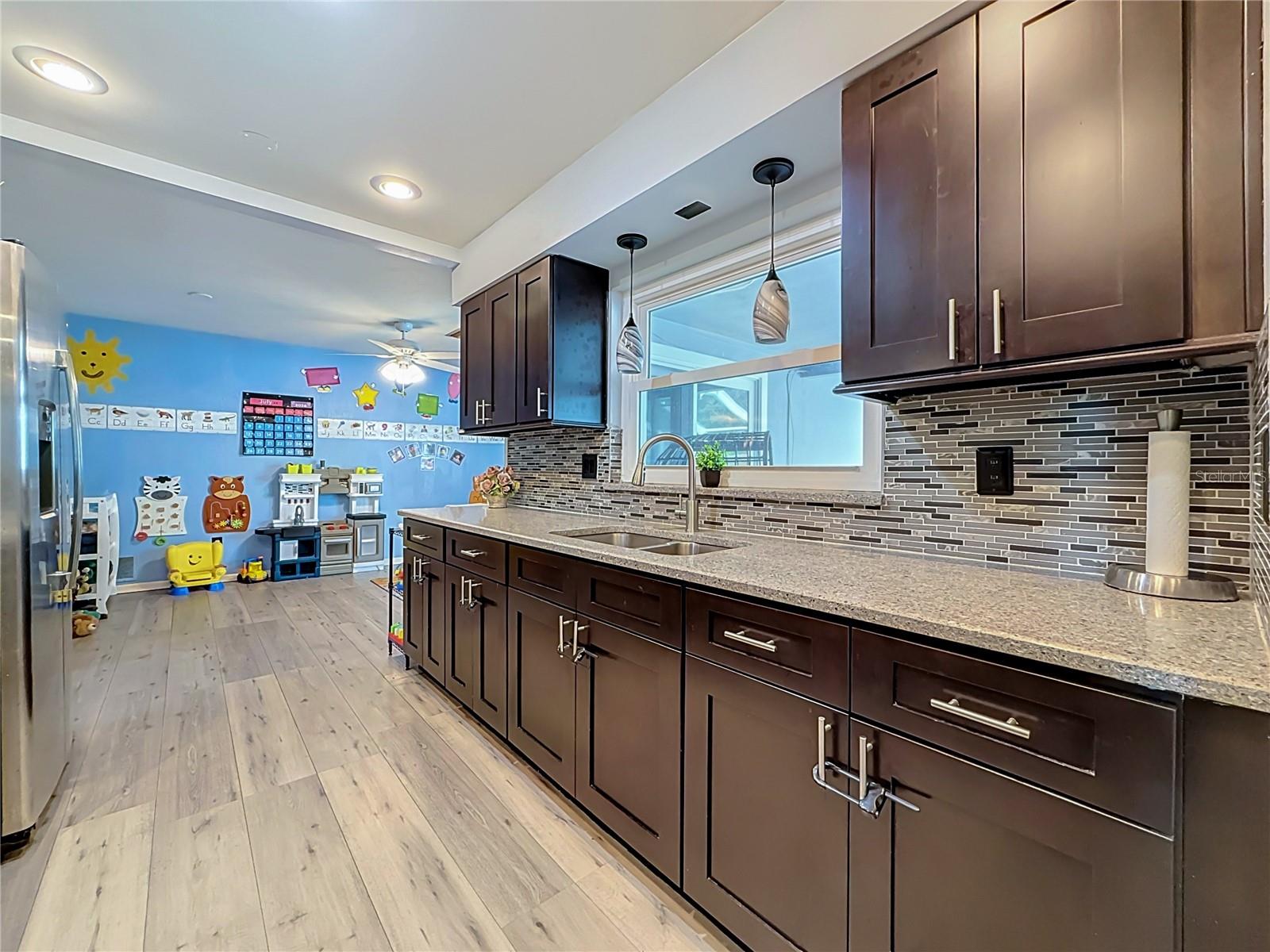 2198 ACADEMY DR — photo 15