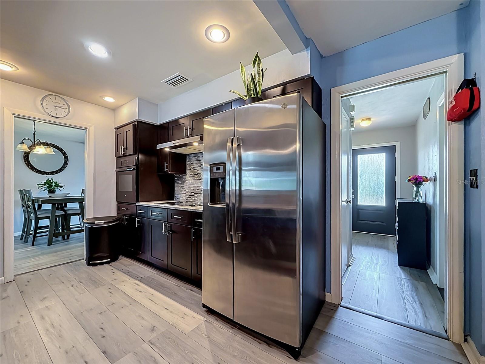 2198 ACADEMY DR — photo 12