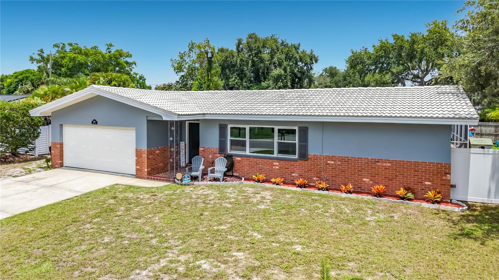 2198 ACADEMY DR — photo 3