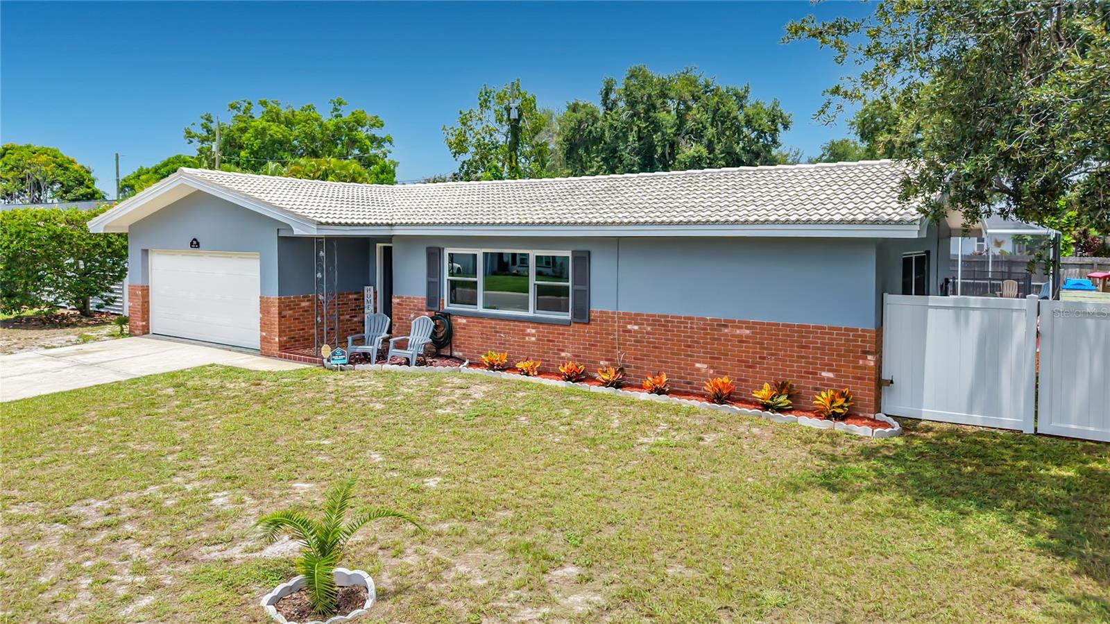 2198 ACADEMY DR — photo 5