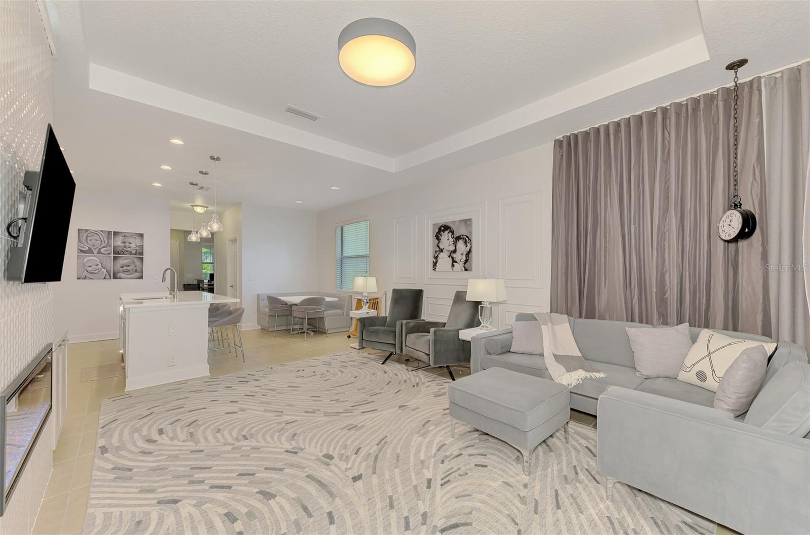 8467 NANDINA DR — photo 14