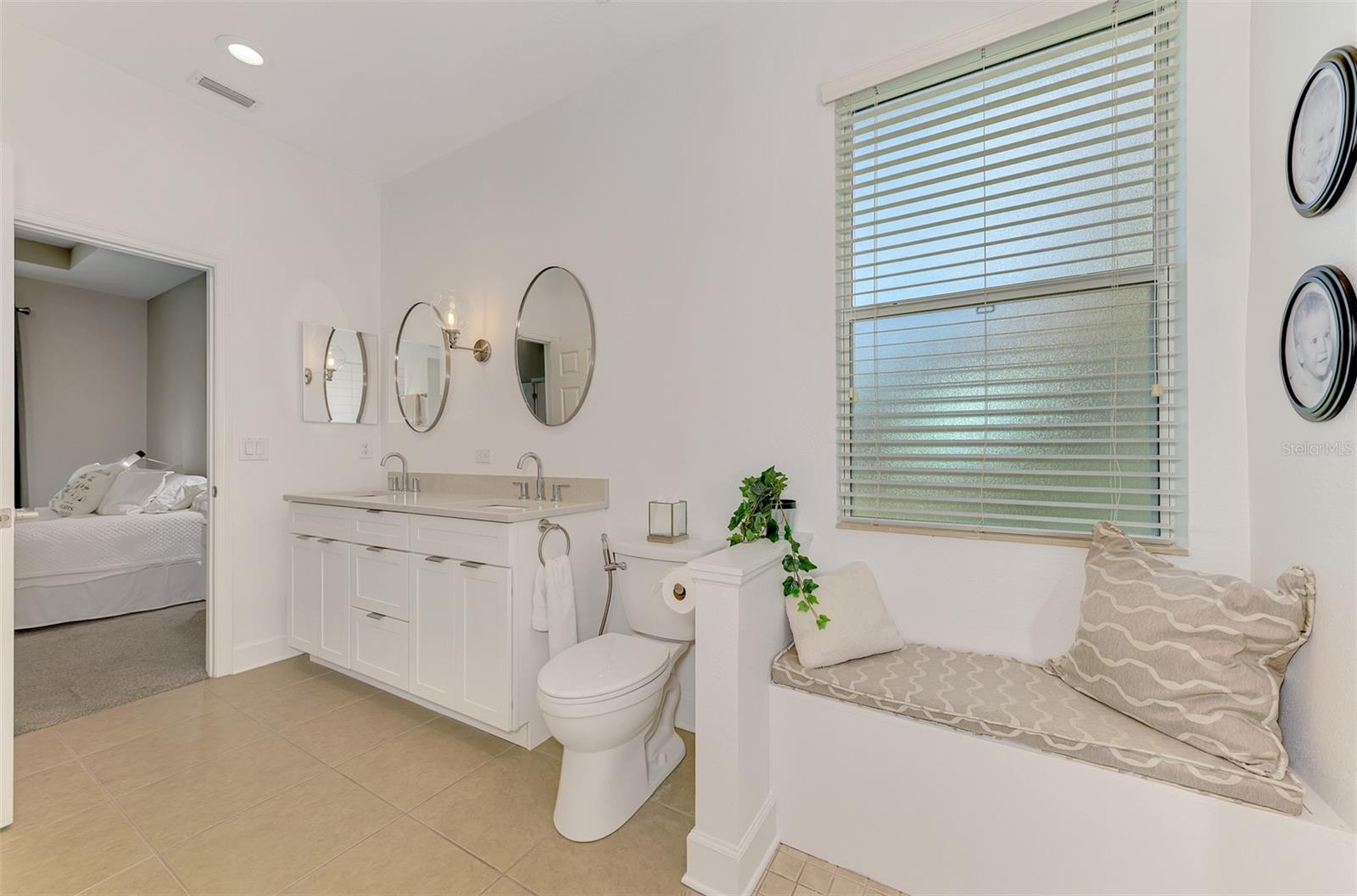 8467 NANDINA DR — photo 20
