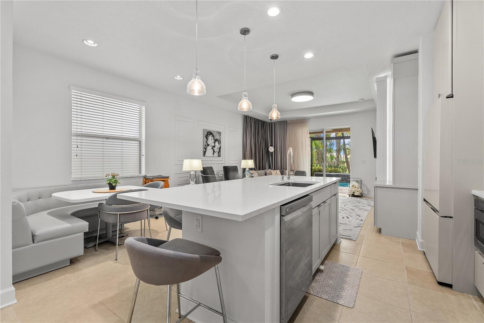 8467 NANDINA DR — photo 11