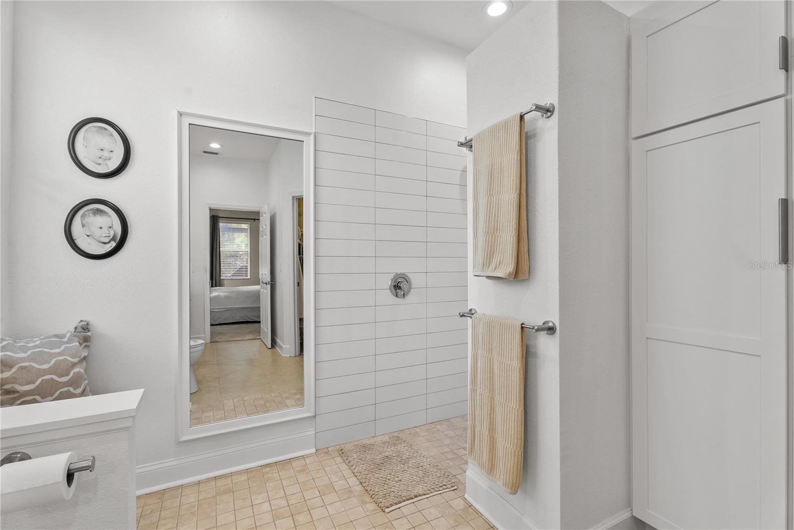 8467 NANDINA DR — photo 19