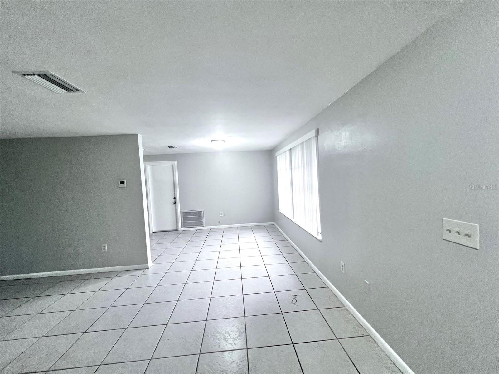 7204 ISLE DR — photo 8