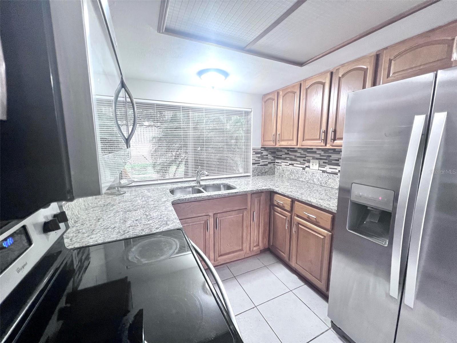 7204 ISLE DR — photo 10