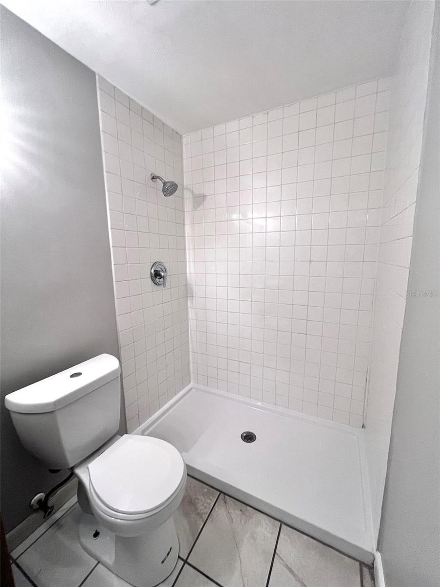 7204 ISLE DR — photo 25