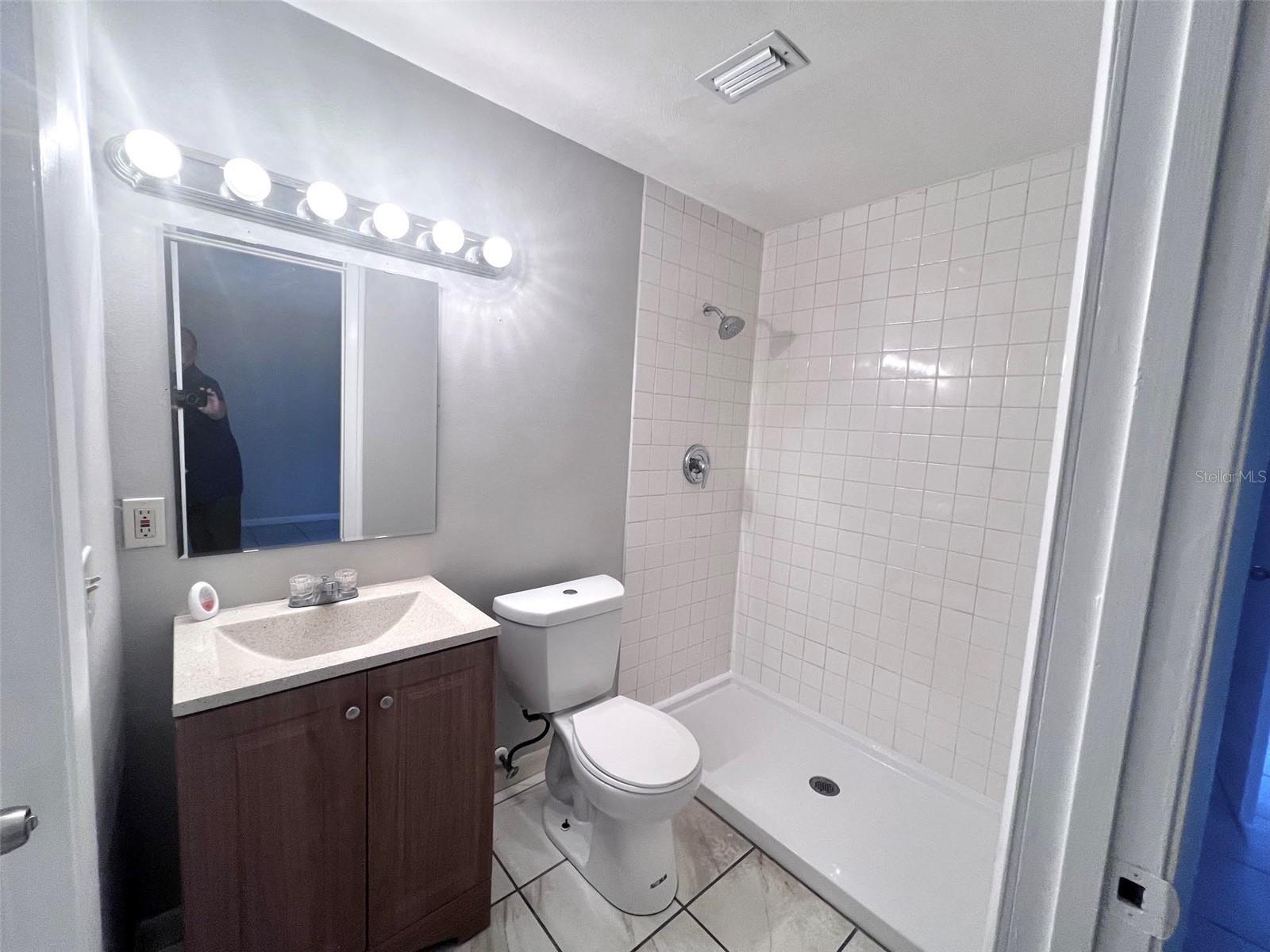 7204 ISLE DR — photo 24