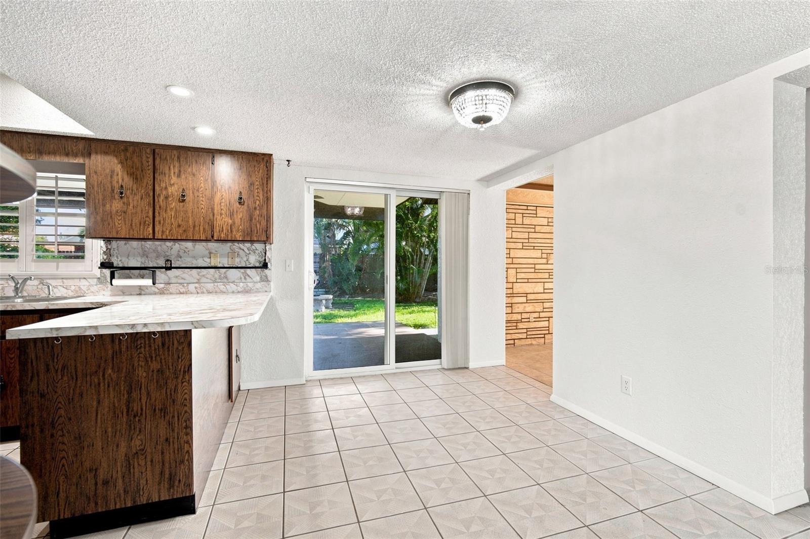 2705 SILVER LAKE AVE — photo 17