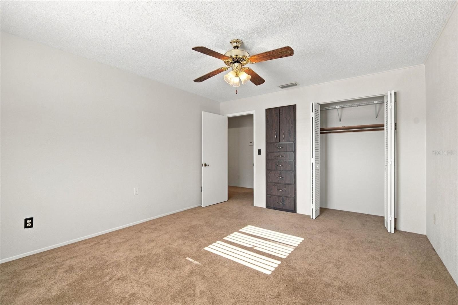 2705 SILVER LAKE AVE — photo 35