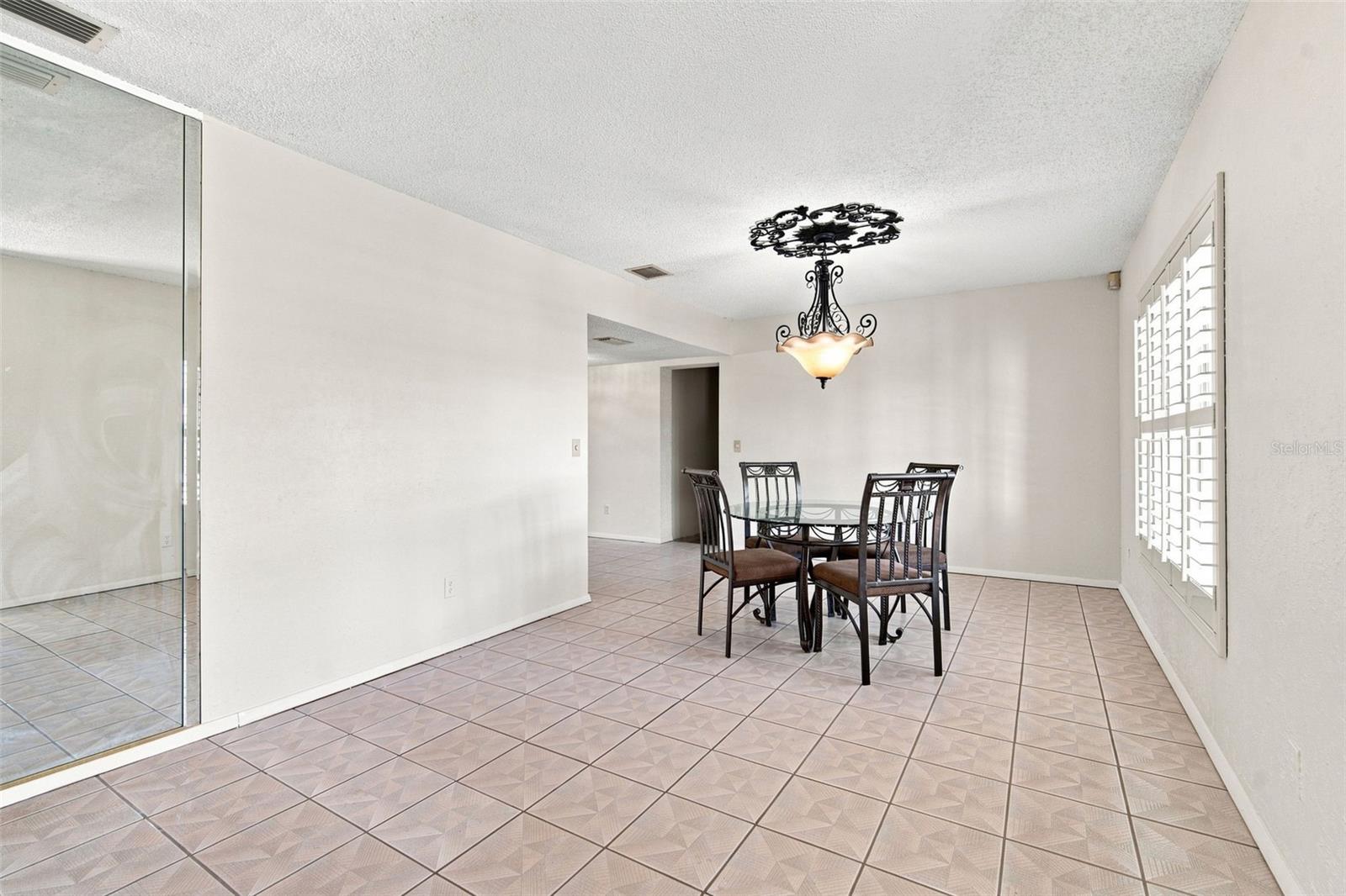 2705 SILVER LAKE AVE — photo 20