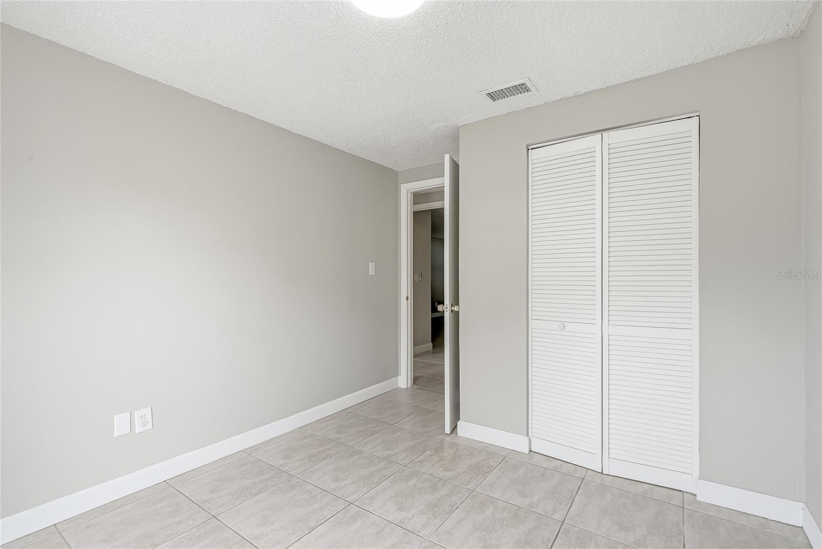 16206 SAGEBRUSH RD — photo 19