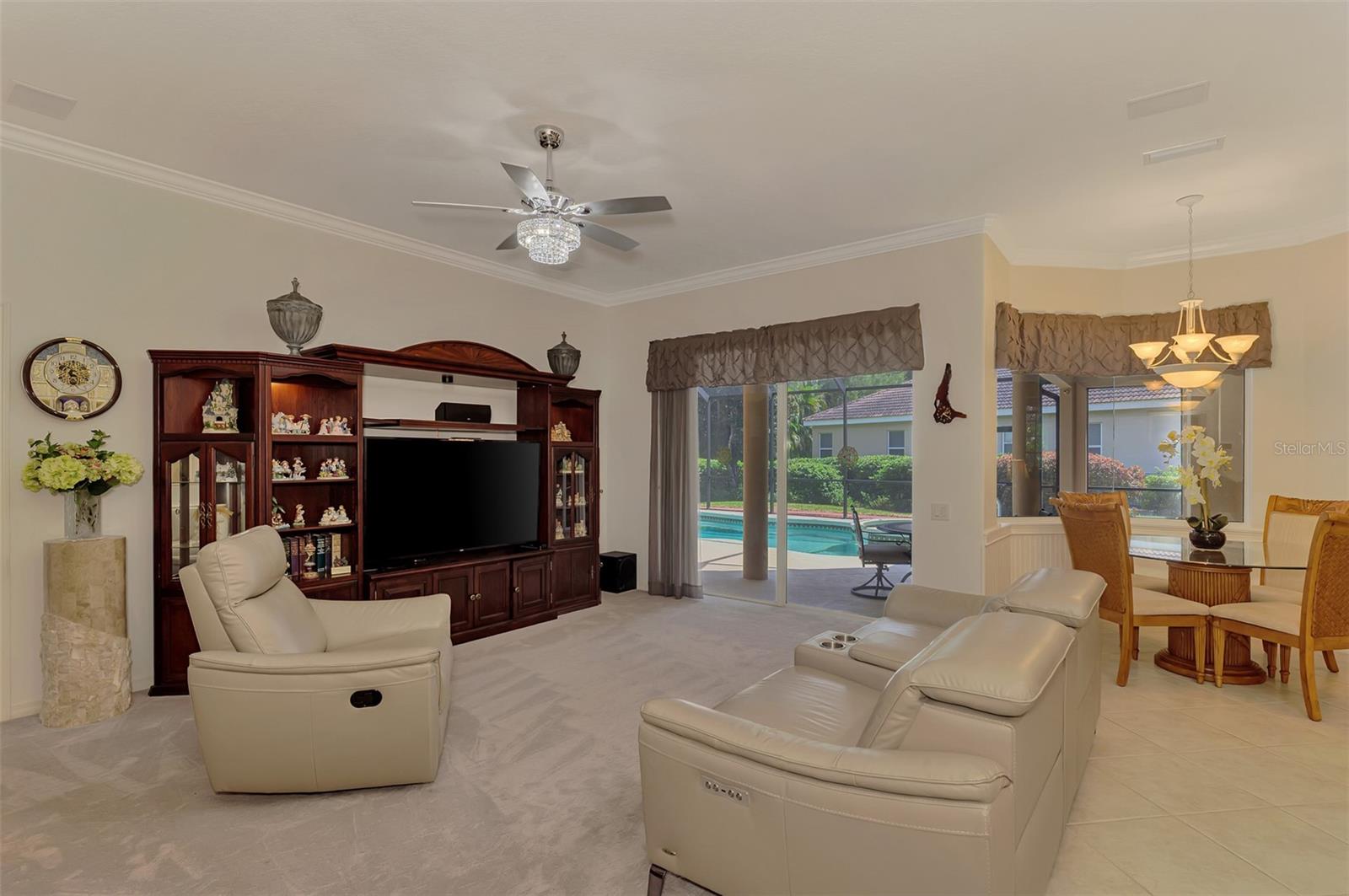 7497 PALMER GLEN CIR — photo 28