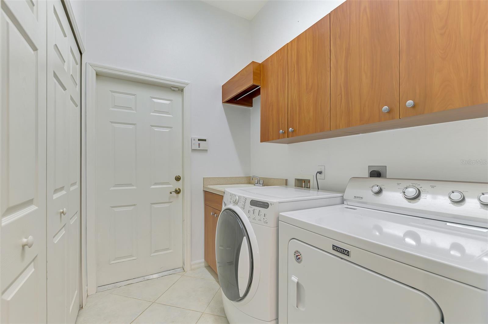 7497 PALMER GLEN CIR — photo 48