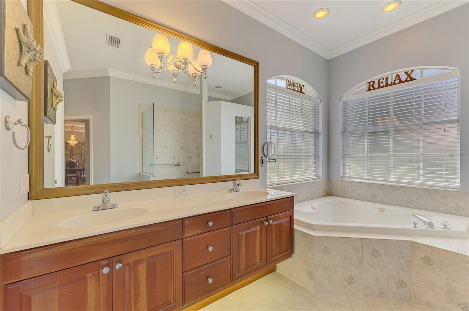 7497 PALMER GLEN CIR — photo 36