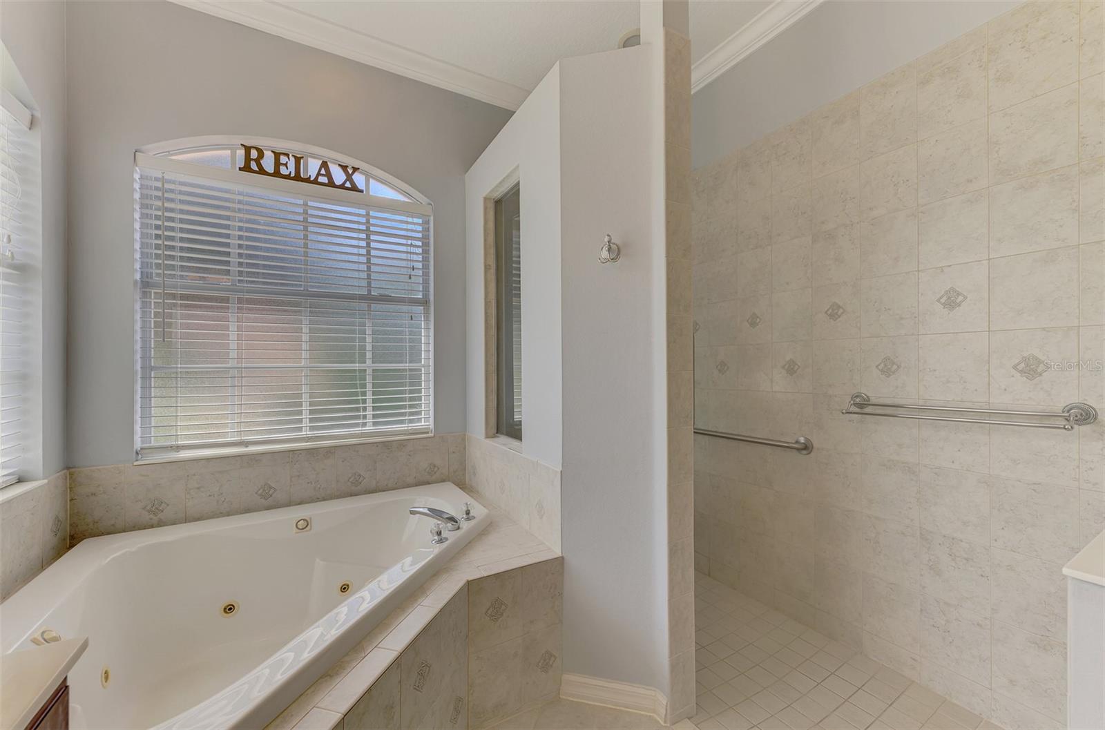 7497 PALMER GLEN CIR — photo 37