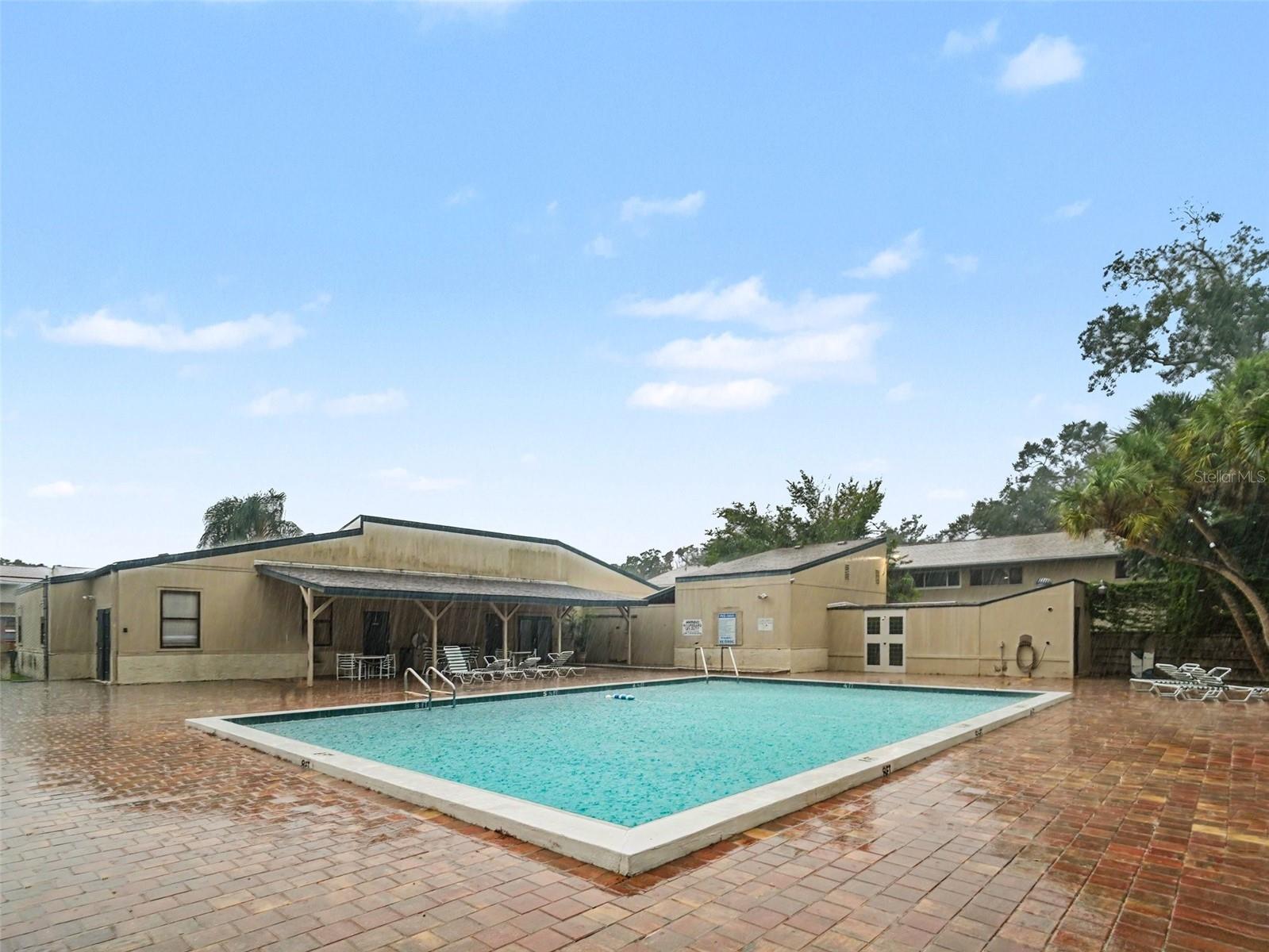 908 BYRON LN #6 — photo 37