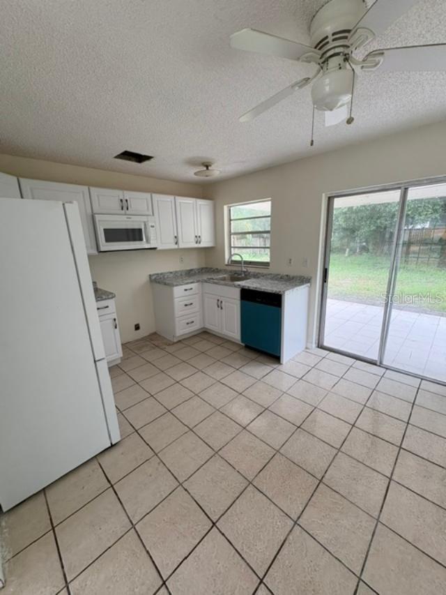 7238 EXEMPLAR DR — photo 5