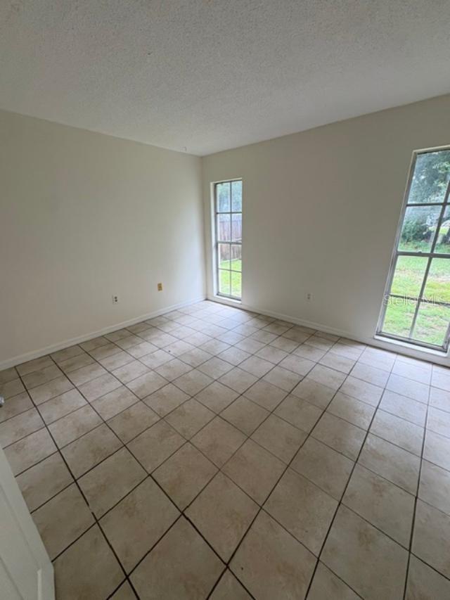 7238 EXEMPLAR DR — photo 9