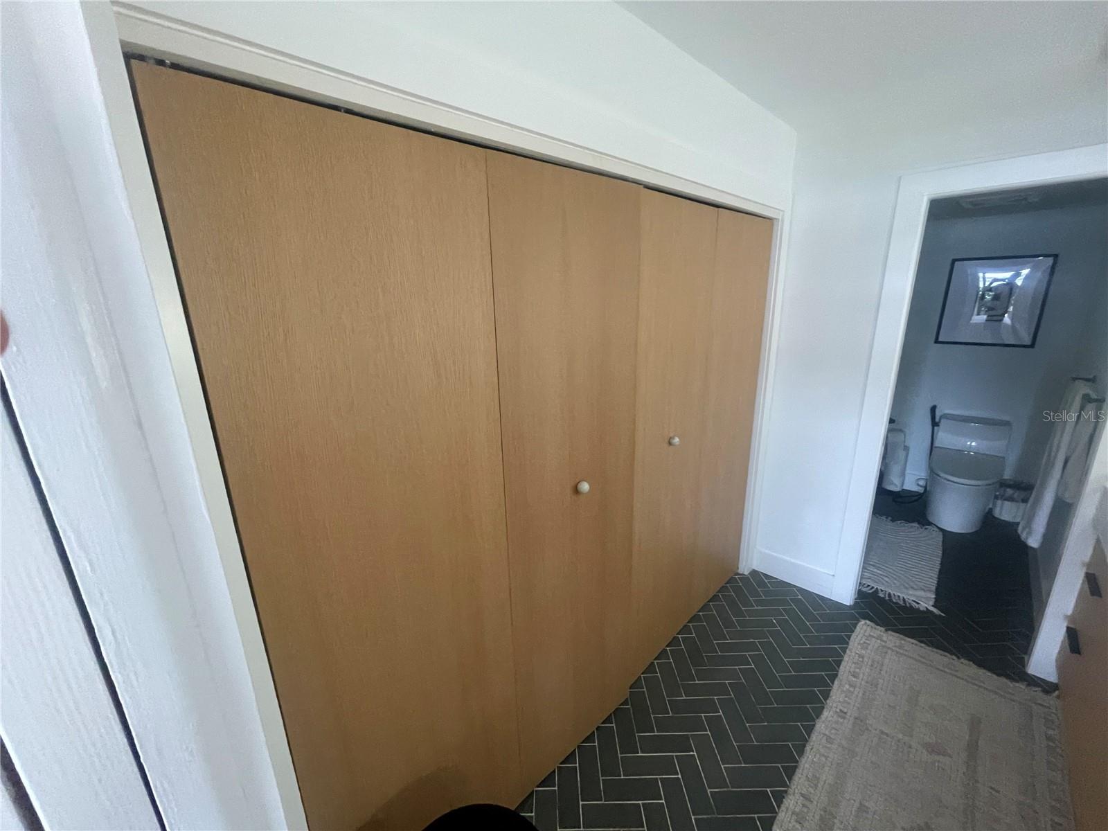 2 ADALIA AVE #302 — photo 6