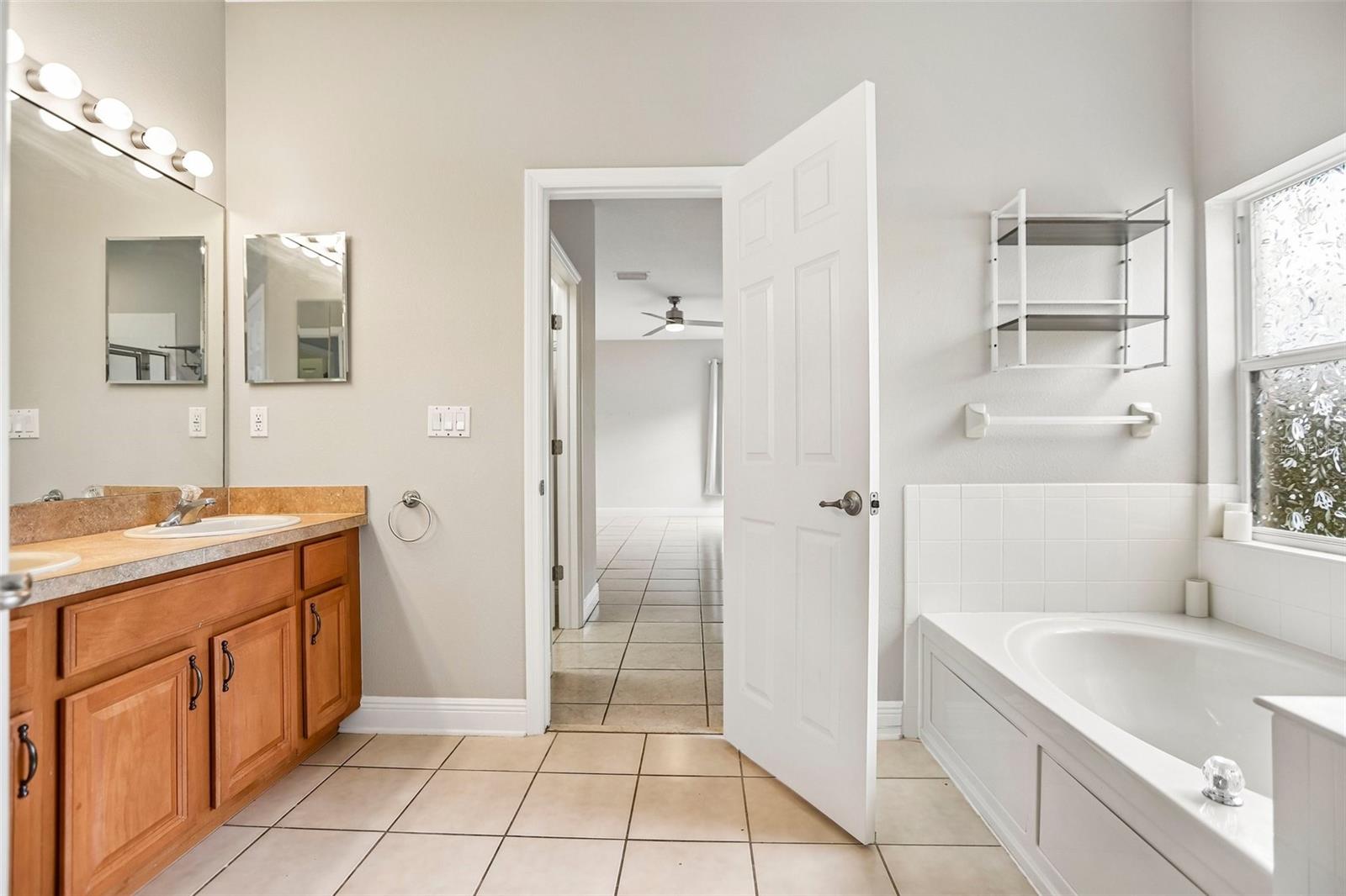 5903 CAPE LOOP — photo 18