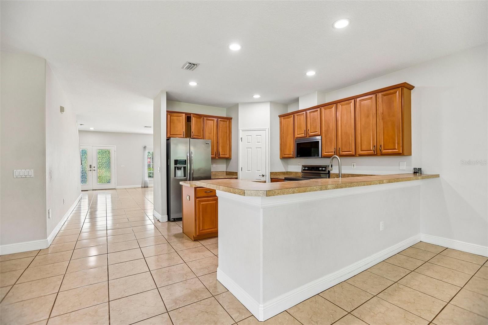 5903 CAPE LOOP — photo 11