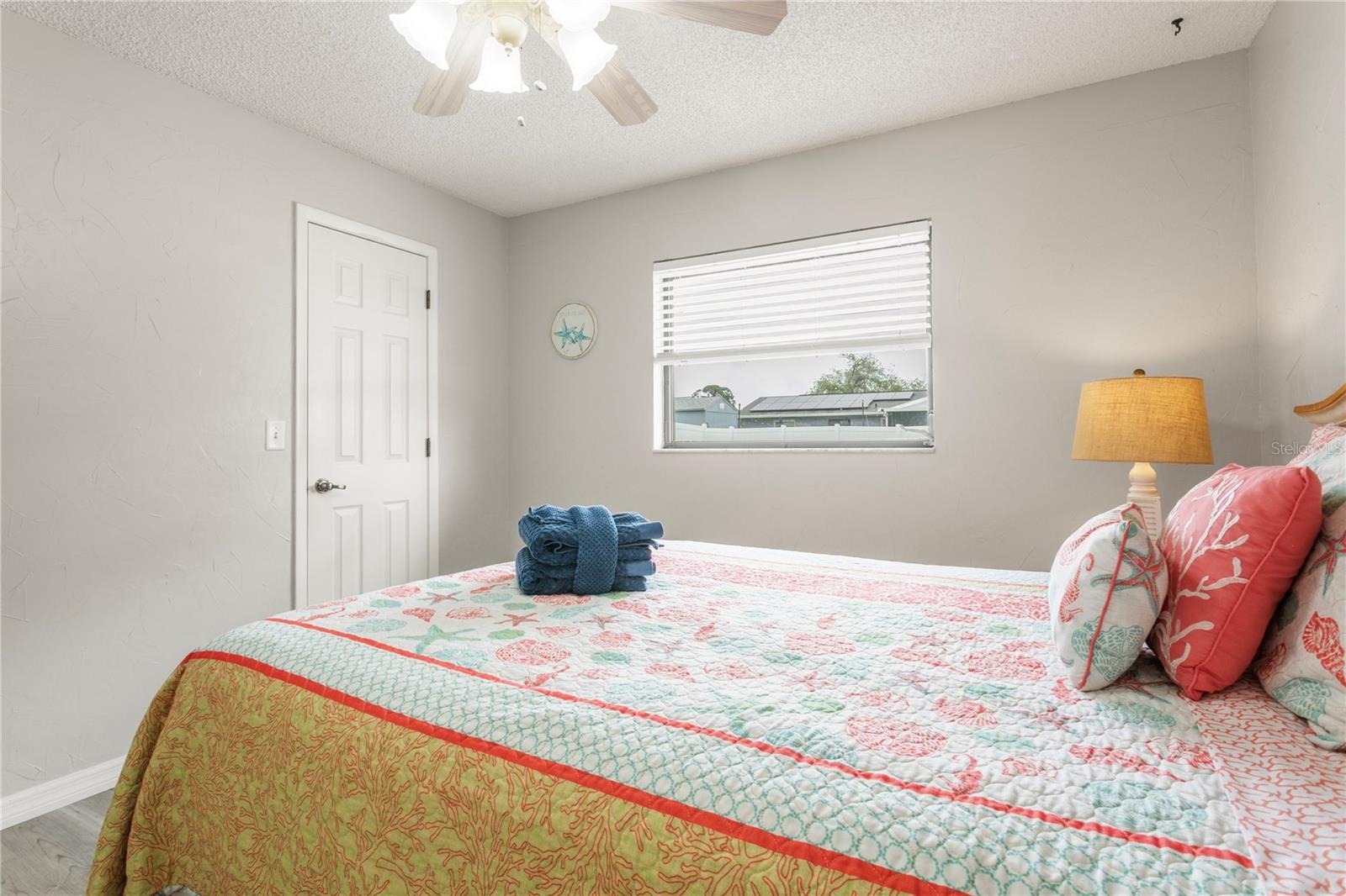 914 PLUM TREE LN — photo 18