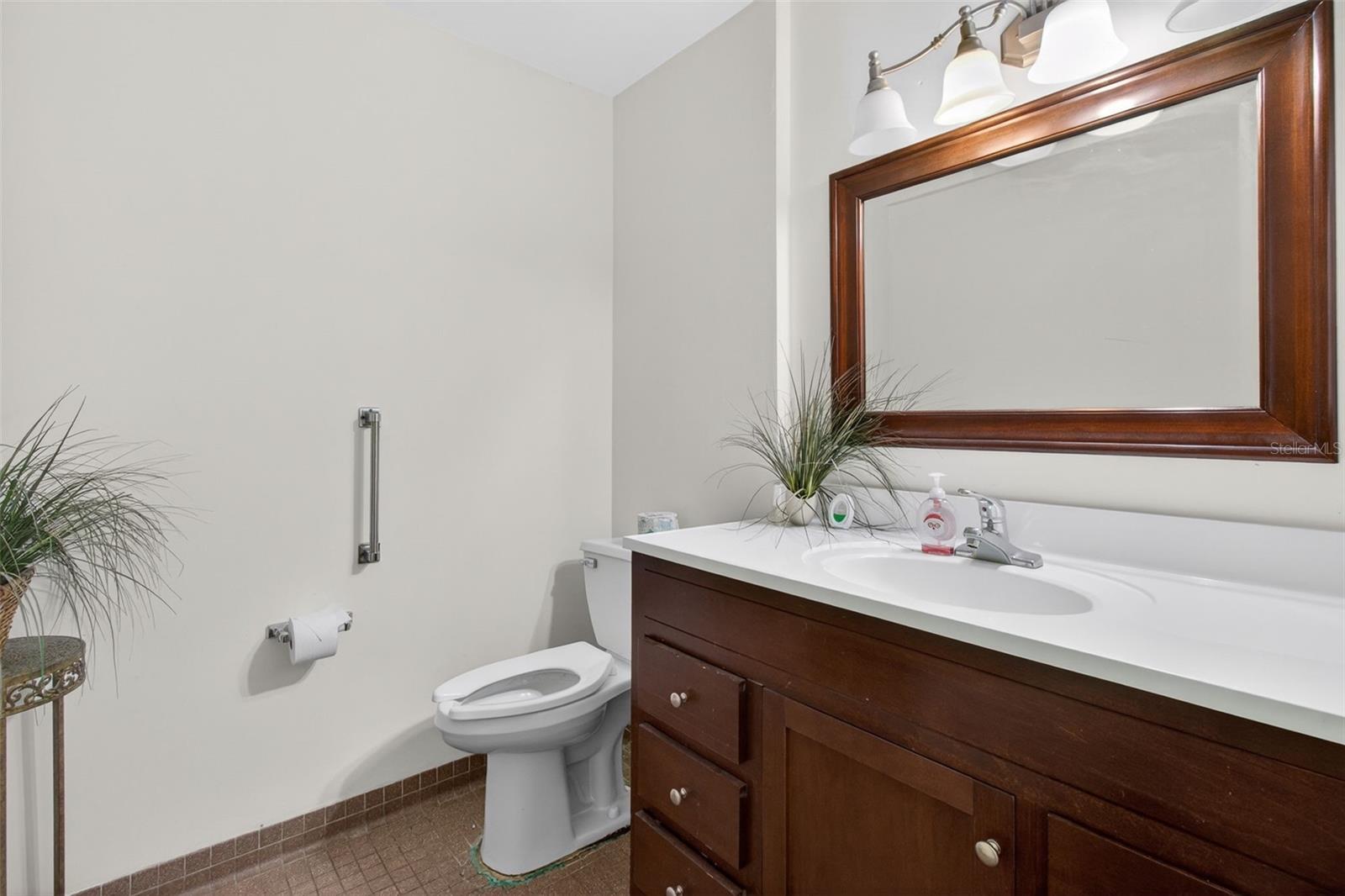 2039 INDIAN ROCKS RD S — photo 19